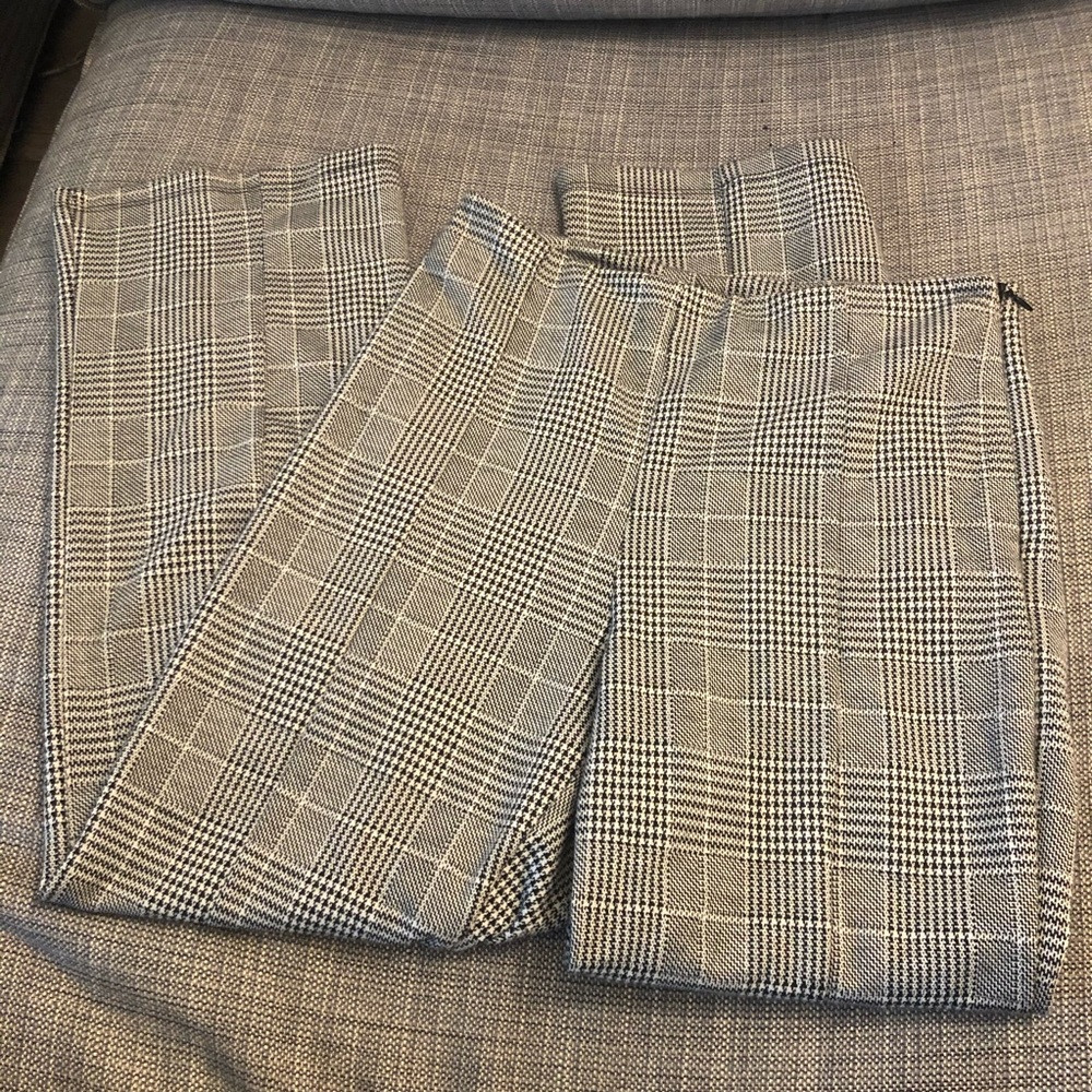 SOLD | Houndstooth dress pants